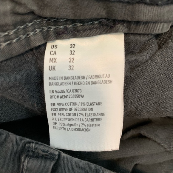 Men’s size 32 blue khaki shorts - Picture 3 of 3